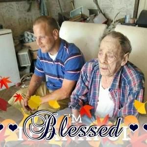 Meet your Posher, Adam